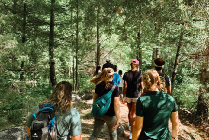 Greeter’s Cottage Hike