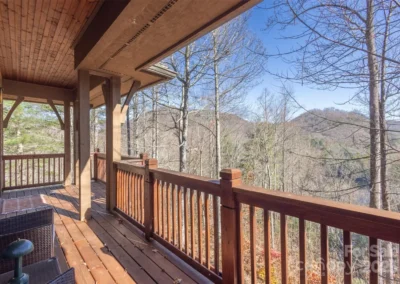 100-3 Saddle Notch Lane