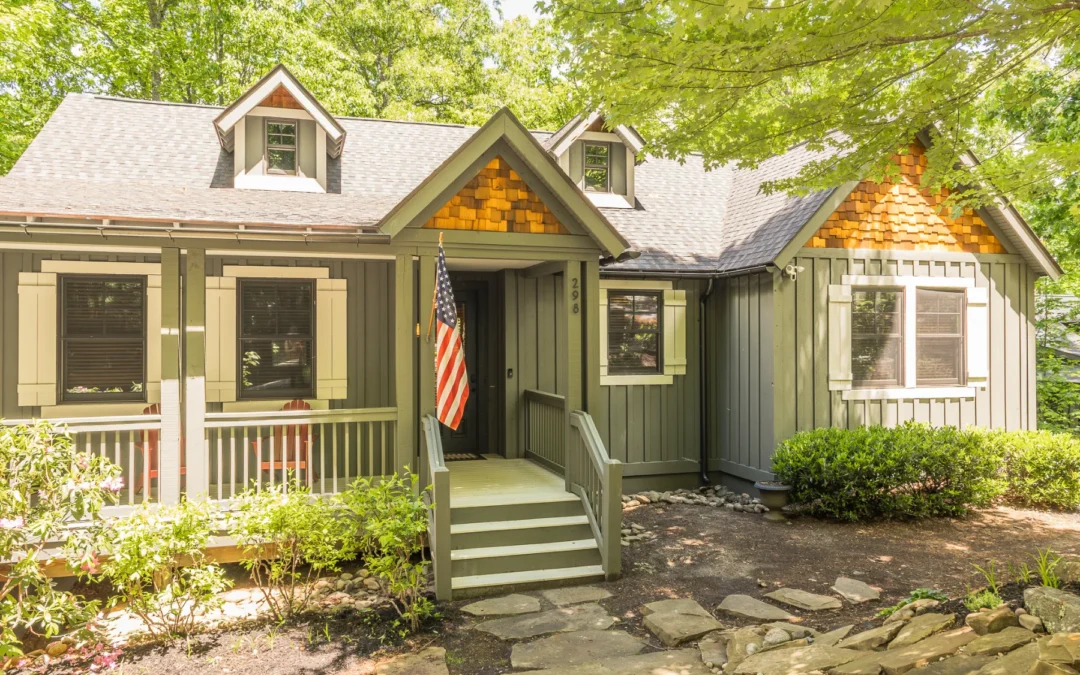 298 Hedgewood Drive