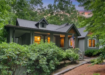 298 Hedgewood Drive