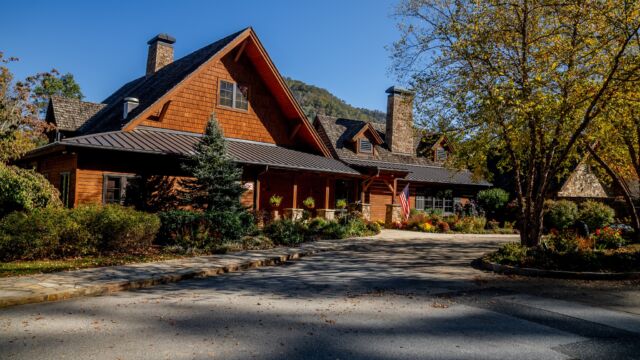 At Bear Lake Reserve, you’re not just visiting a lakeside retreat—you’re coming home. With stunning views and a welcoming atmosphere, it’s the perfect place to relax and reconnect! Plan your visit at the link in bio. ⛰️

#mountainresort #lakeclub #mountaincommunity
BLR Realty, LLC