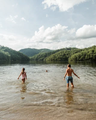 Sun-soaked days, lake views, and mountain moments worth repeating. Summer at Bear Lake Reserve is calling.

Book your stay at the link in bio.

#FamilyVacation #SummerVacation #TravelDestination #VisitNC
BLR Realty, LLC