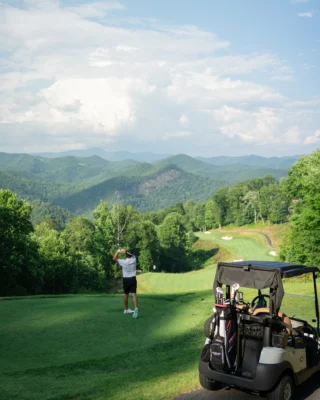 Swinging into the first day of spring the best way we know how. Meet you on the course at Bear Lake Reserve.

Plan your next golf retreat at the link in bio.

#MountainResort #GolfCourses #NCGolf
BLR Realty, LLC
