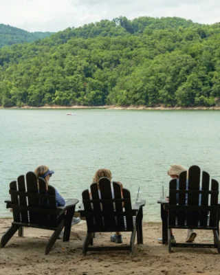 This National Relaxation Day, leave the rush behind and make room for peaceful lake views and moments shared with the people who matter most.  At Bear Lake Reserve, relaxation is found in the simple moments. 

Book your stay at the link in bio.

#MountainResort #MountainLake
BLR Realty, LLC